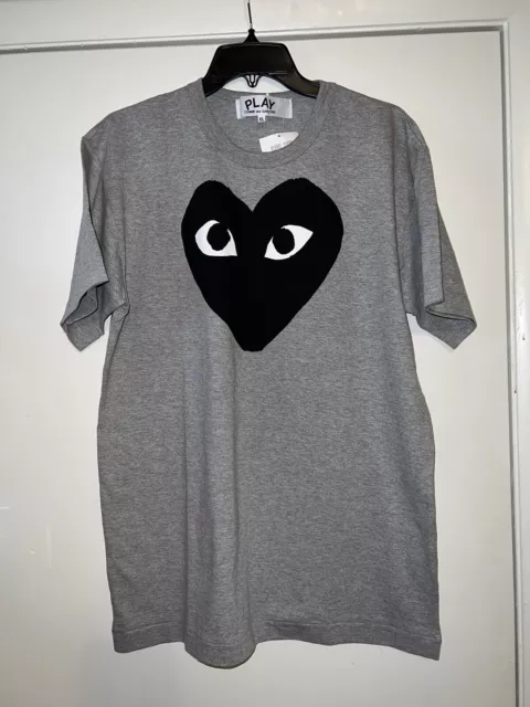 NWT COMME DES GARCONS PLAY Gray Large Heart Graphic T-Shirt Size XL