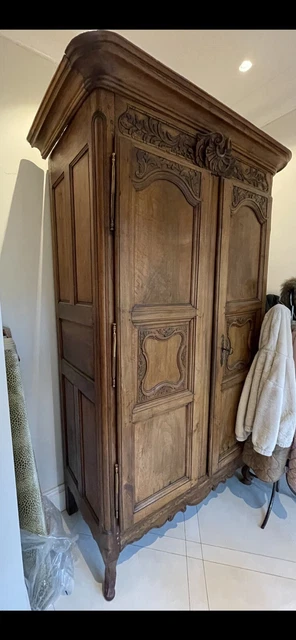 Antique French walnut armoire c1800 (very large)