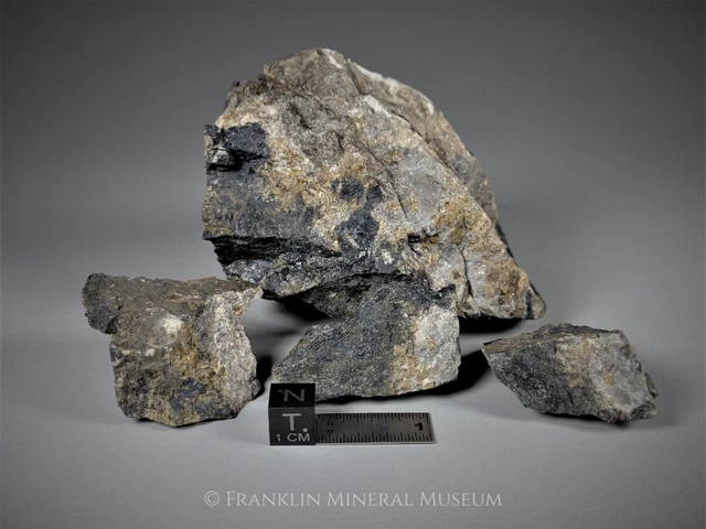 Glaucochroite, bustamite?  (4-pieces) - Franklin, NJ
