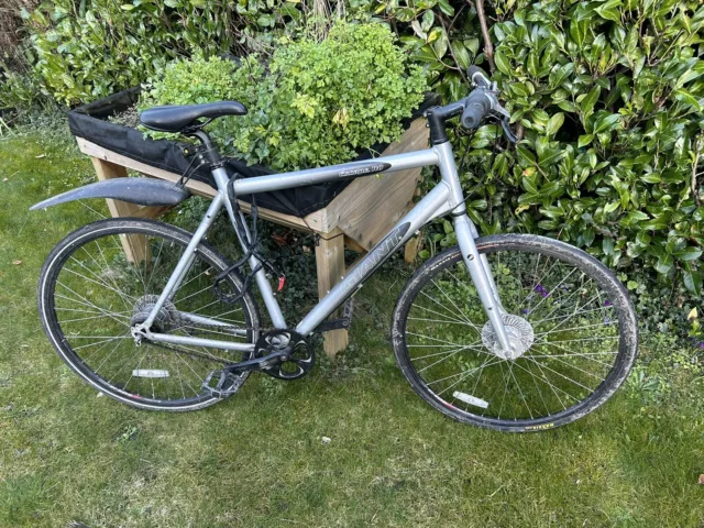 Giant escape r8 2025