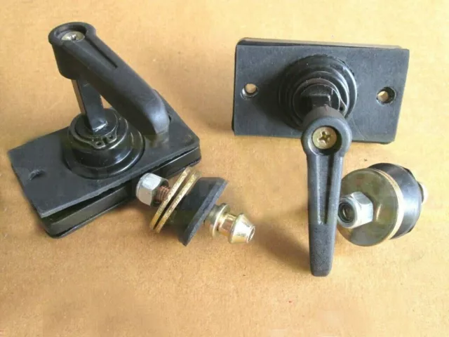 Jcb Backhoe - Catch Window Lockback, 2 Pcs. (Part No. 331/31071)