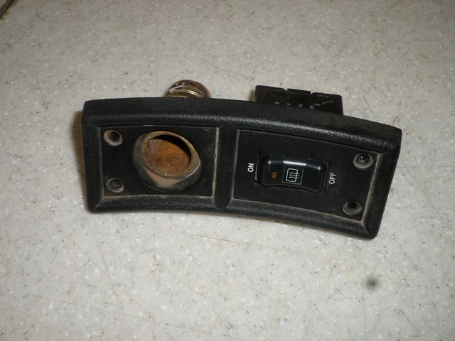 84 Camaro DEFROST SWITCH Lighter HOUSING TRIM Bezel Black 82 89 Iroc tpi GM