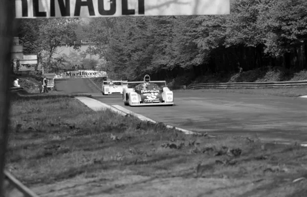 JP Jabouille Jacques Laffite Alpine A442 Renault Gordini 1976 Racing Photo 2