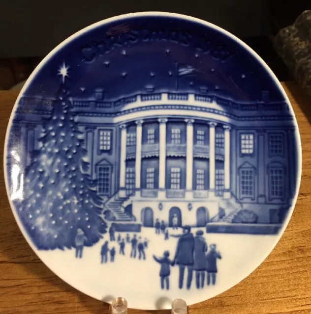 Bing & Grondahl Christmas Eve At The Whitehouse Plate 1987 Denmark