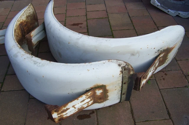 Barkas B1000 Pritsche Kotflügel original DDR z. restaurieren mit Rost , 2Stück 3