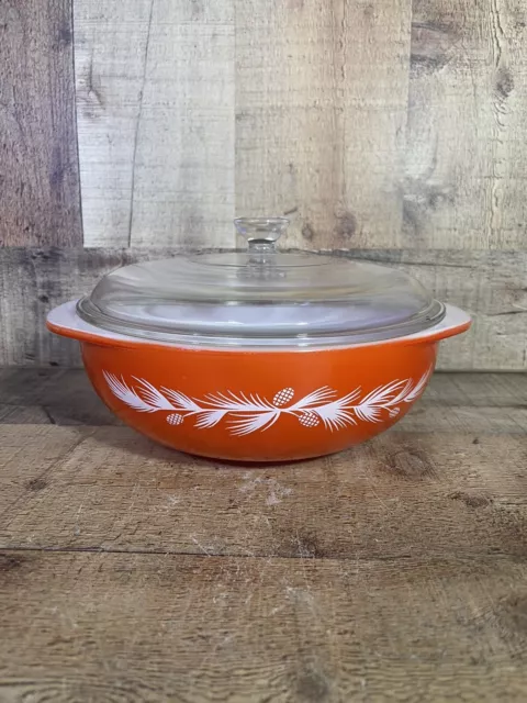 Promotional Pyrex 024 Holiday Red Pine Cone Needles 2Qt Casserole W/ Lid (647)