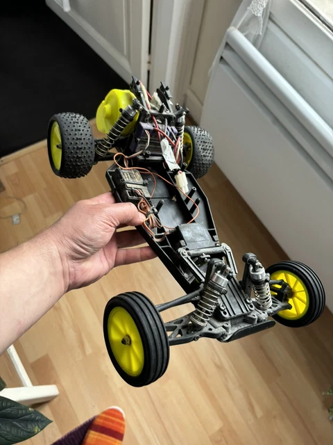 Buggy eléctrico 1:10 XSTR de HSP en 2.4Ghz Azul-blanco