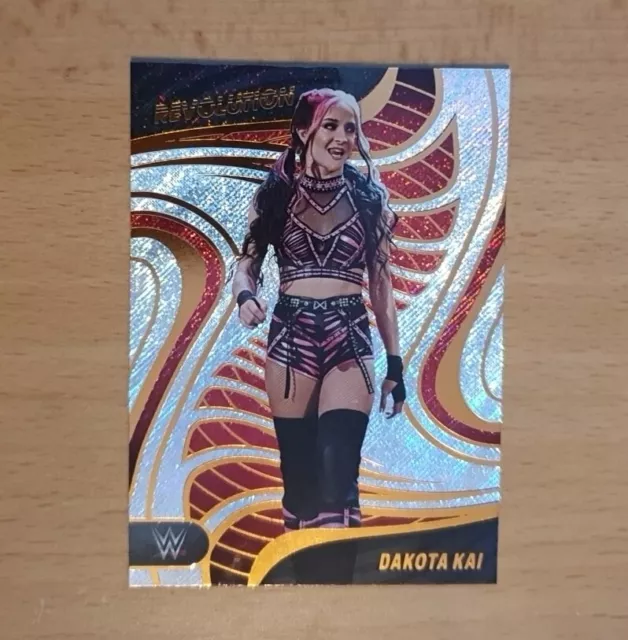 WWE Card 81 DAKOTA KAI / Panini Revolution 2023 Womens Wrestling Diva Karte