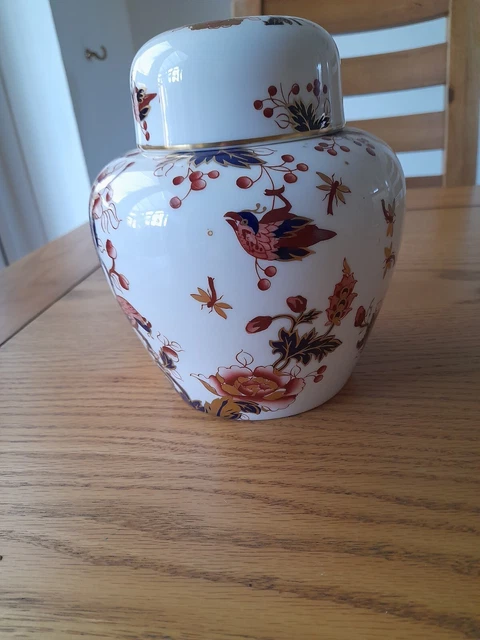 Coalport large bone china  ginger jar - height 18.5 cms - pattern Hong Kong