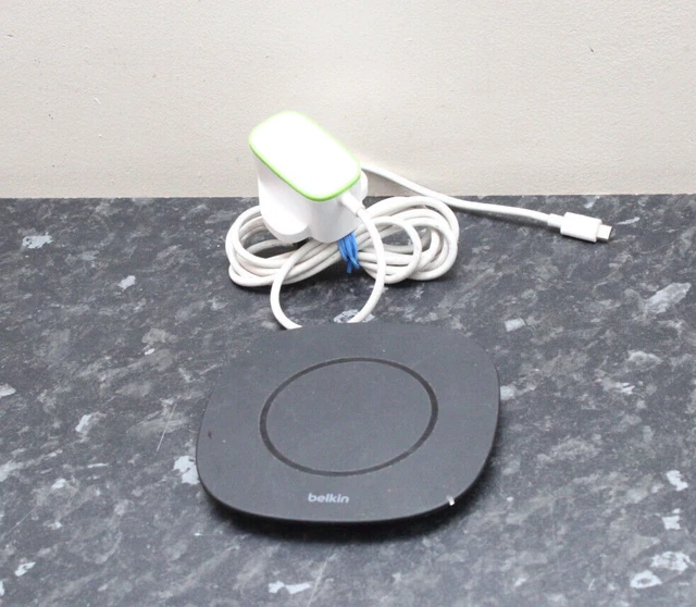 Belkin Boost-UP 5w Qi Slim Wireless Universal Charging Pad F8M747BT