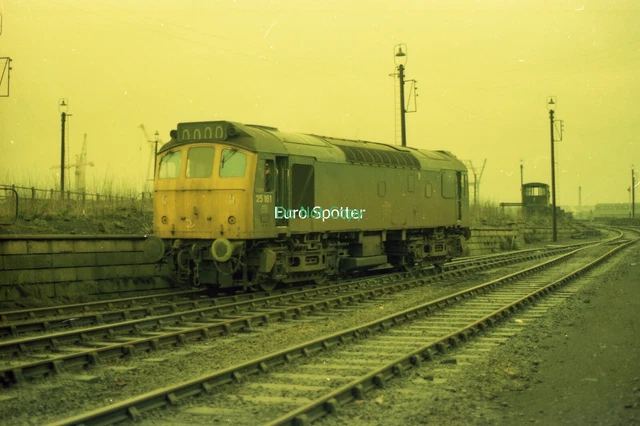B247 35MM NEGATIVE Class 25 25161 Birkenhead c.1977 £2.54 - PicClick UK