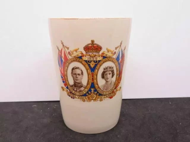 King George VI Queen Elizabeth & Princesses Royal Visit 1939 Meakin Tumbler