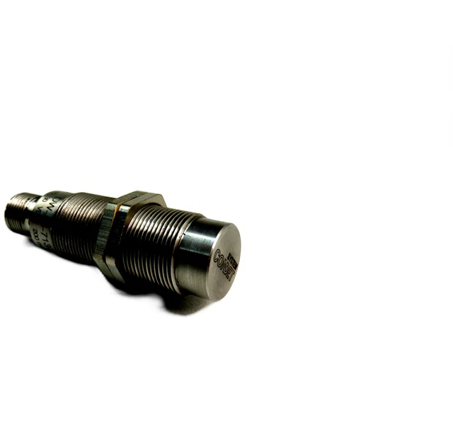 CONTRINEX DW-AS-713-M18-002 inductive sensor