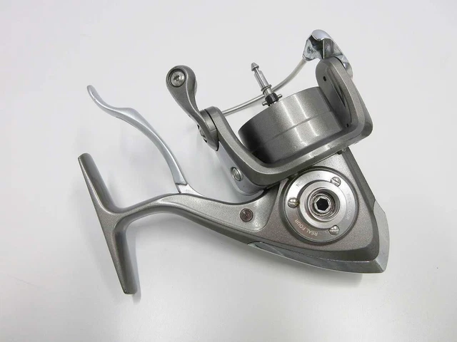 DAIWA　TRISO 2500LBD Daiwa Triso Shox 2500Lbd W/ Drag Lever Brake Spinning Reel