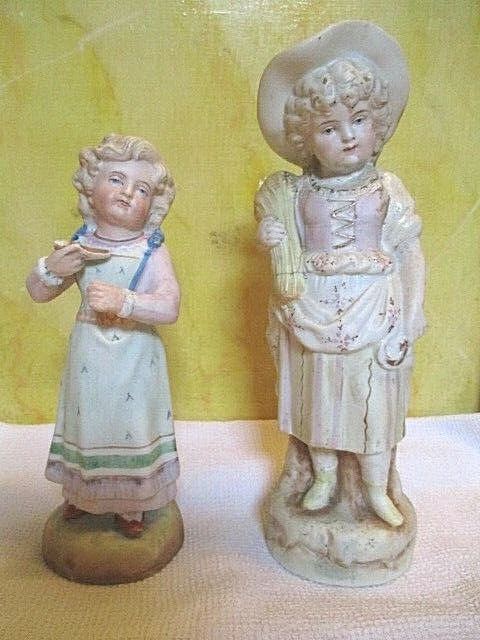 Lot 2 sujets décoratif en biscuit - couple romantique