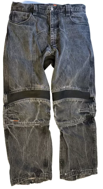 Icon sales recon jeans