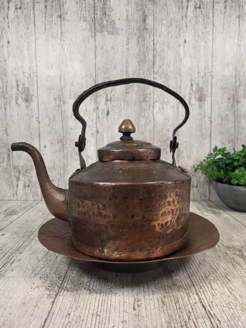 https://www.picclickimg.com/fk8AAOSwF4Rk7h-a/Large-ANTIQUE-Hammered-Copper-Tea-Kettle-Thick-patina.webp