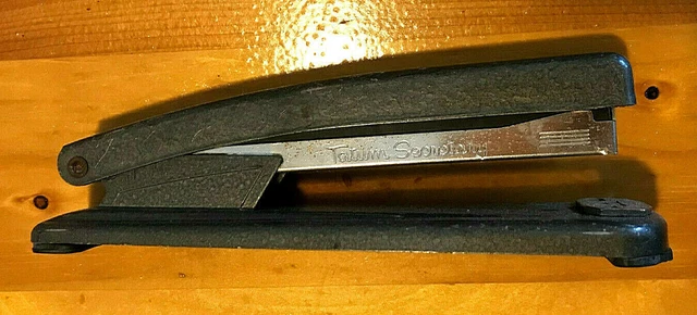 VINTAGE Tatum Model Secretary T-120 Stapler Wilson Jones Co. 7 1/2"