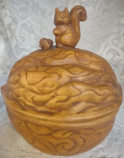 Vintage Squirrel w/Acorn On Walnut Shaped Ceramic Candy Nut Dish ~ Arnie's 1966