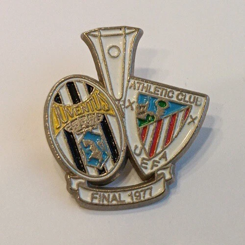 Pin's Juventus 1950 : écusson Collector Années 50 Pour Supporter