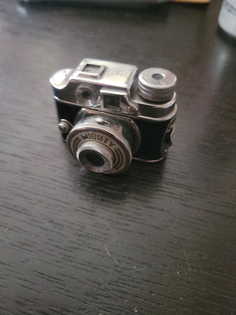 Cámara enana Mighty Toko miniatura vintage
