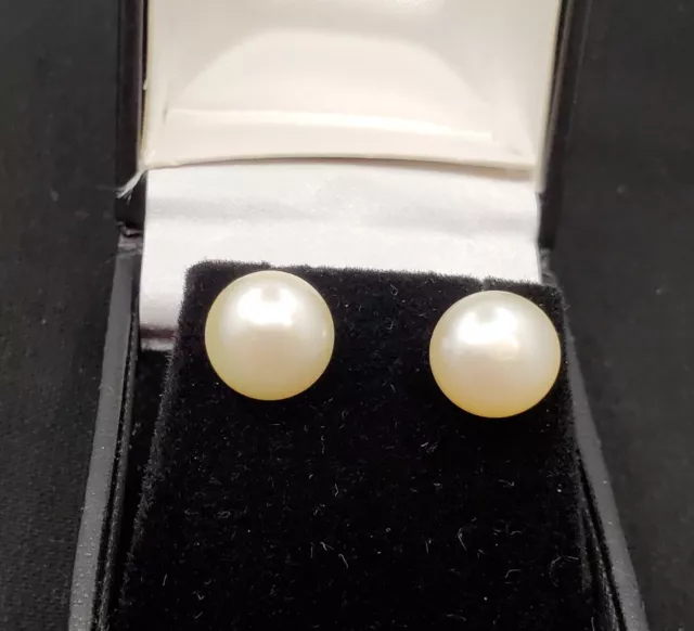 Sterling Silver 11mm White Freshwater Cultured Button Pearl Post Stud Earrings