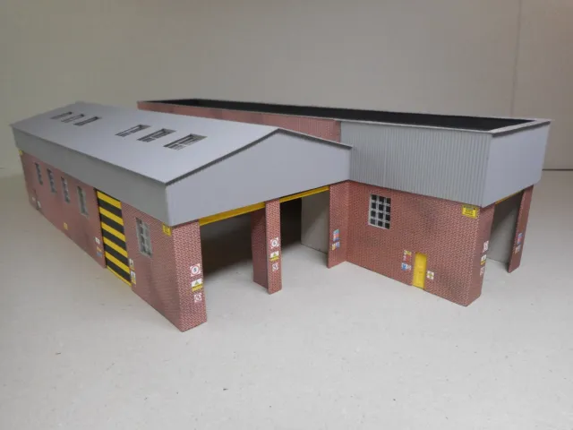 OO Gauge Locomotive Shed Model Railway Building