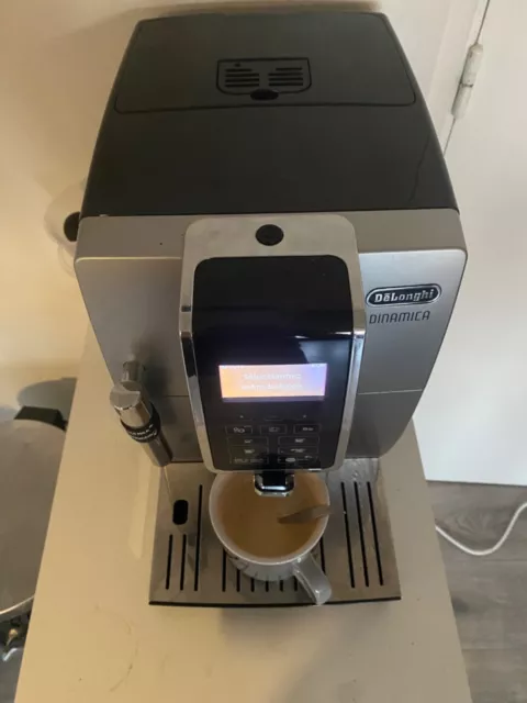 Machine à café broyeur delonghi dinamica