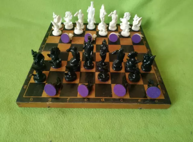 Vtg Chess Set Check Mate Travel Game Paper Unique Item Co Gift Complete  1942