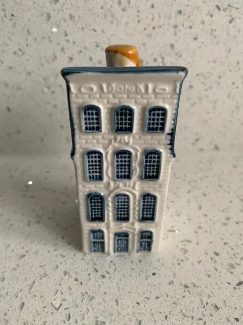 Delft bottle miniature ceramic house for KLM number 27 🇳🇱 ✈️