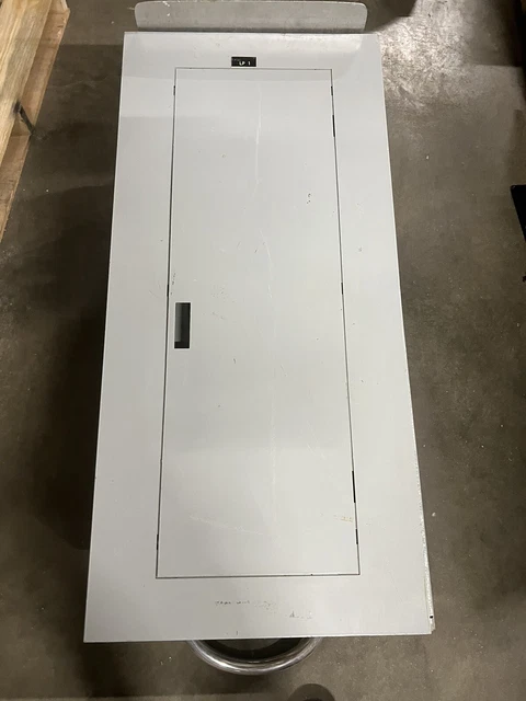 GE 3 Phase Electric 42 Breaker Panel 225 Amp 208/120v Loaded With Breakers