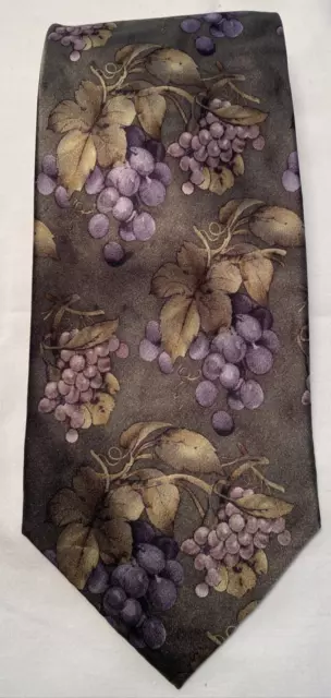 100% Silk Cocktail Colors Stonehenge Vineyard Grapes on green Tie necktie