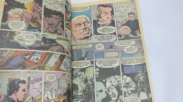 The PUNISHER ANNUAL # 2 MARVEL COMICS 1989 MOON KNIGHT APPEARS ATLANTIS ATTACKS 11