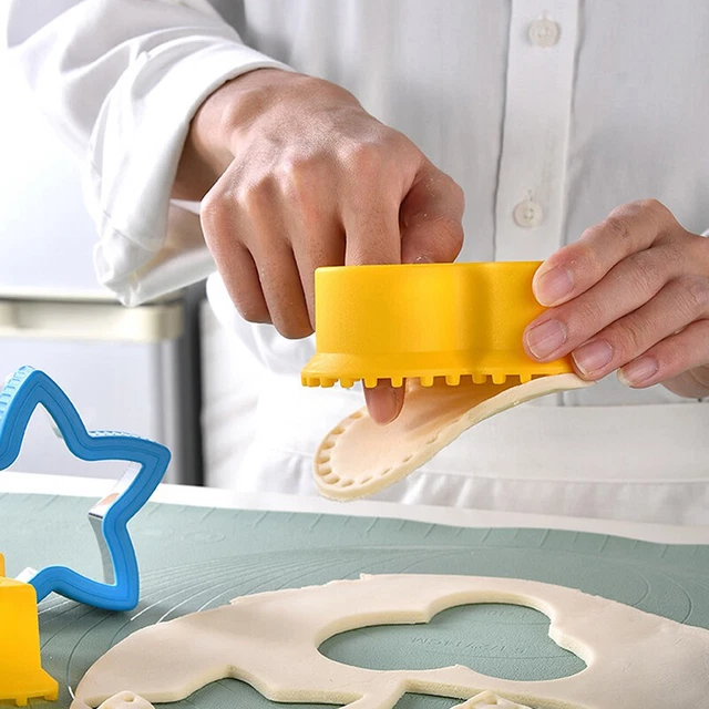 Tagliapanini E Sigillanti Per Sandwich Per Bambini - Set Da 9 Pezzi In Acciaio Inox Con Forme: Dinosauro, Cuore, Orso, Topolino E Stella