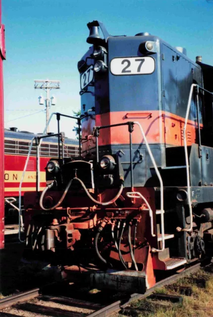 BOSTON & MAINE 27 Train Railroad Photo 4x6 #3746