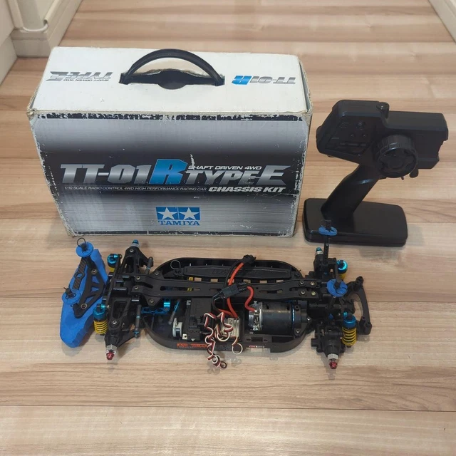 Suite découverte et montage des camions Tamiya TT-01 type E
