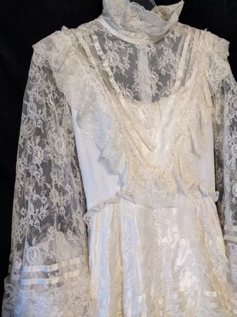 Vintage 70's Off-White ILGWU Victorian Lace Wedding Dress Small -Gunne Sax Style 3