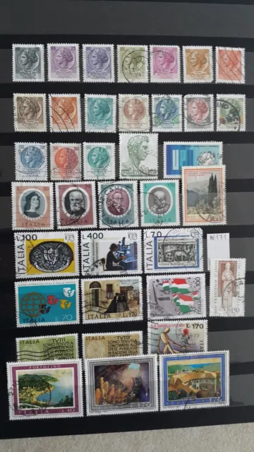 W171 Italie lot de timbres oblitérés ( 60) Voir photos pour plus de détails