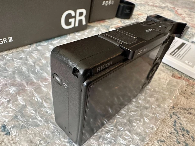 [EXTRA BATTERIES] Ricoh GR III 24.2MP w/ GR GA-1 Extender, TONS of accessories 9