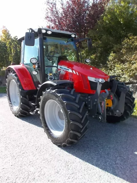 2015 Massey Ferguson MF 5611