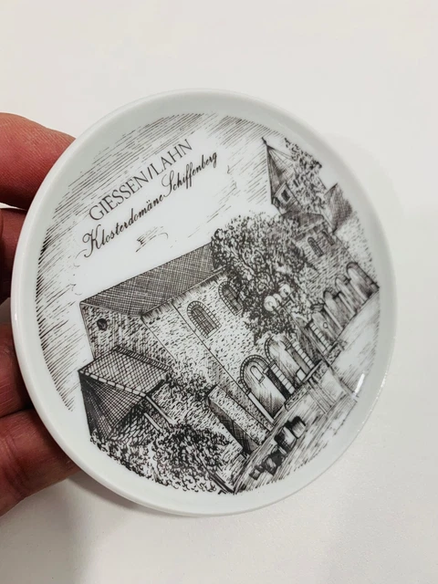 Klosterdomane Schiffenberg scenic Royal Bavaria KPM Germany Handerbeit