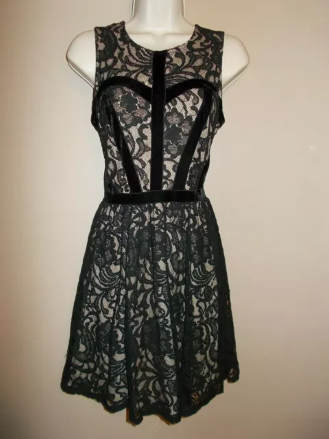 Fire Los Angeles Womens Size M Black Lace with Beige Lining Basic Dress