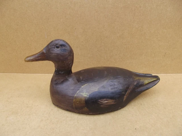 Ancien Leurre De Chasse – Appelant En Bois Sculpté Polychrome – Milieu XXème