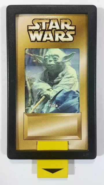 Kenner/Hasbro®1998 Lucasfilm STAR WARS™ Flash Back Photo JEDI MEISTER YODA