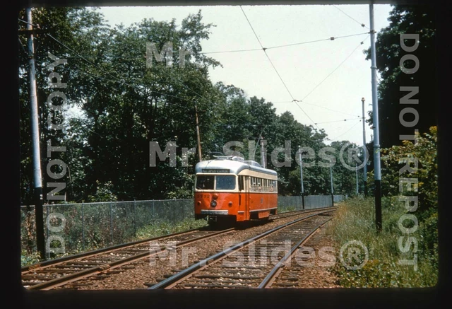 Duplicate Slide Streetcar/Tram:  MTA Boston PCC 3332 Action