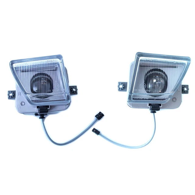 Kit Phares Antibrouillard Avant LED Pour Mitsubishi Pajero 2004-2006 - Ampoules 9006, 12V, 51W - Avec Interrupteur Et Câblage