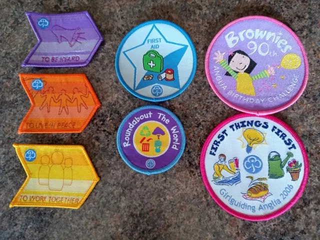 vintage girl guide brownie badges