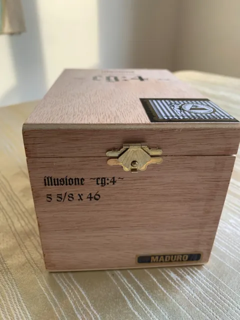 Cigar Box Empty Wood  illusione CG 4  4" x 6.5" x 4"
