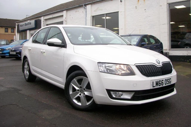 Skoda Octavia 1.0 TSI SE DSG Petrol