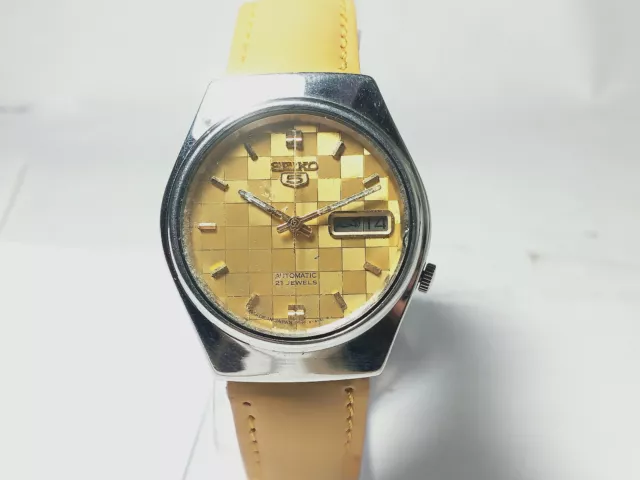Vintage  Seiko Automatic Movement Day Date Analog Dial Wrist Watch B286